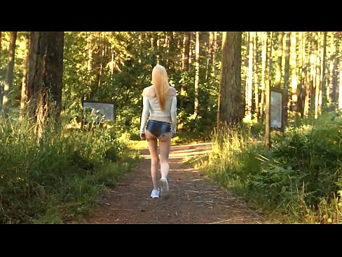 ❤️ Vacker kvinna rör sig långsamt, inte nakenvideo ☑ Kvalitets porr at sv.pi-porno.ru